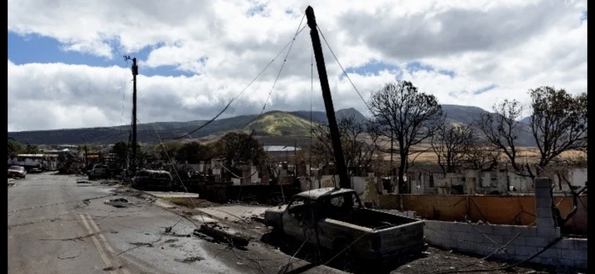 Aumentan a 80 el número de muertos por los incendios de Hawái 