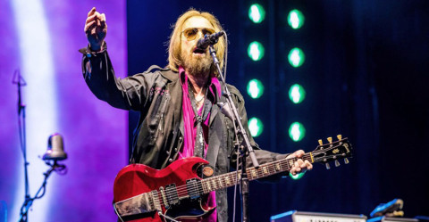 Tom Petty no ha muerto, continúa en el hospital; LAPD se disculpa