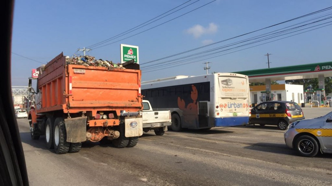 Realizan operativos para evitar circulación de camiones dentro de la ciudad