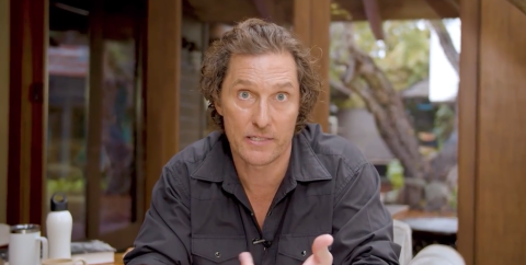 Confía Matthew McConaughey en que juntos venceremos al coronavirus