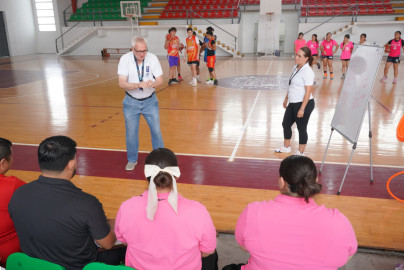 Nuevo Laredo recibe con éxito el curso para entrenadores nivel 1 avalado por la FIBA