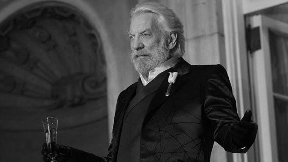 'Panem' está de luto; muere Donald Sitherland, actor que dio vida al presidente Snow