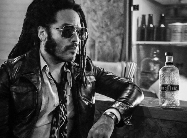 Lenny Kravitz lanza "Nochebuena", licor mexicano hecho en Chihuahua 