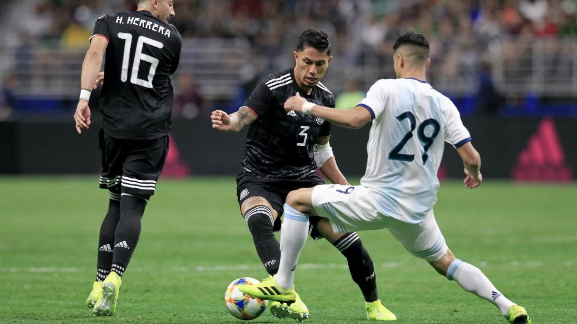 La "amistosa" goleada de Argentina a México