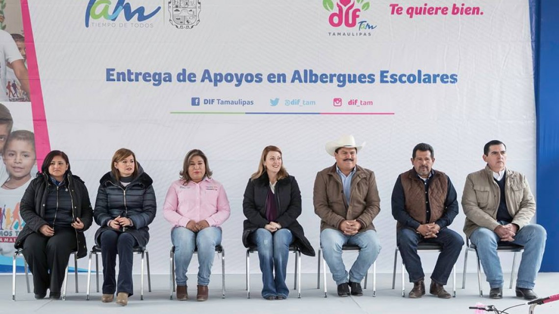 Entregan apoyo a albergue escolar “Profr. Mario Aguilera Dorantes”