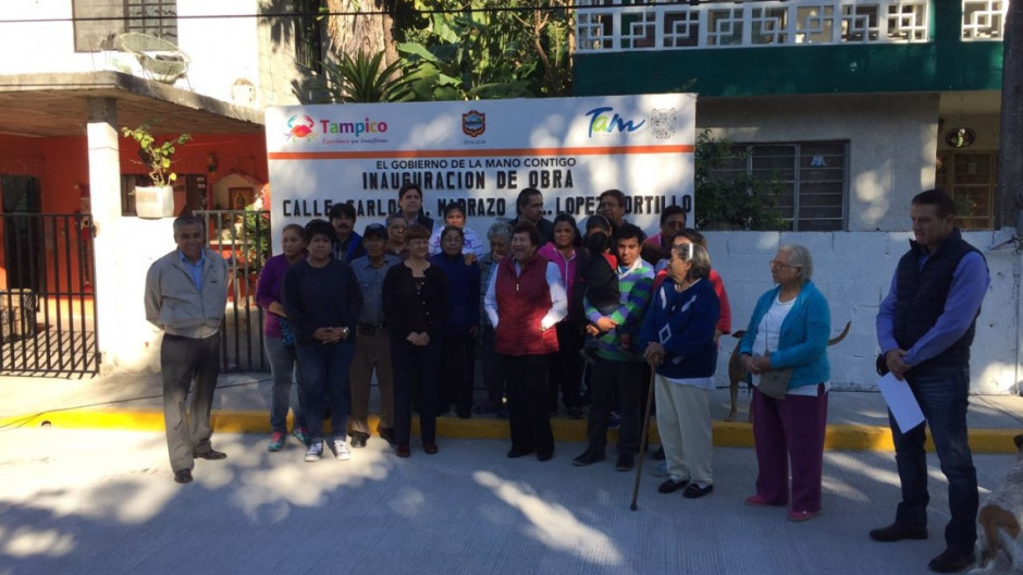 Entregan nueva vialidad en la José López Portillo