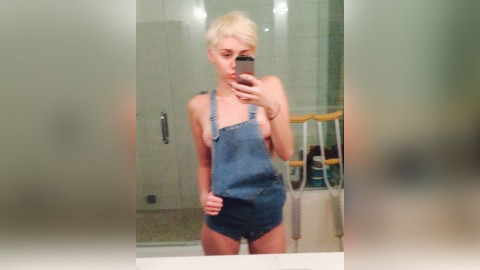 Filtran fotos íntimas de Miley Cyrus