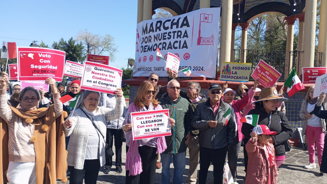 Sociedad civil de Matamoros se unió a la 'Marcha por la democracia' 