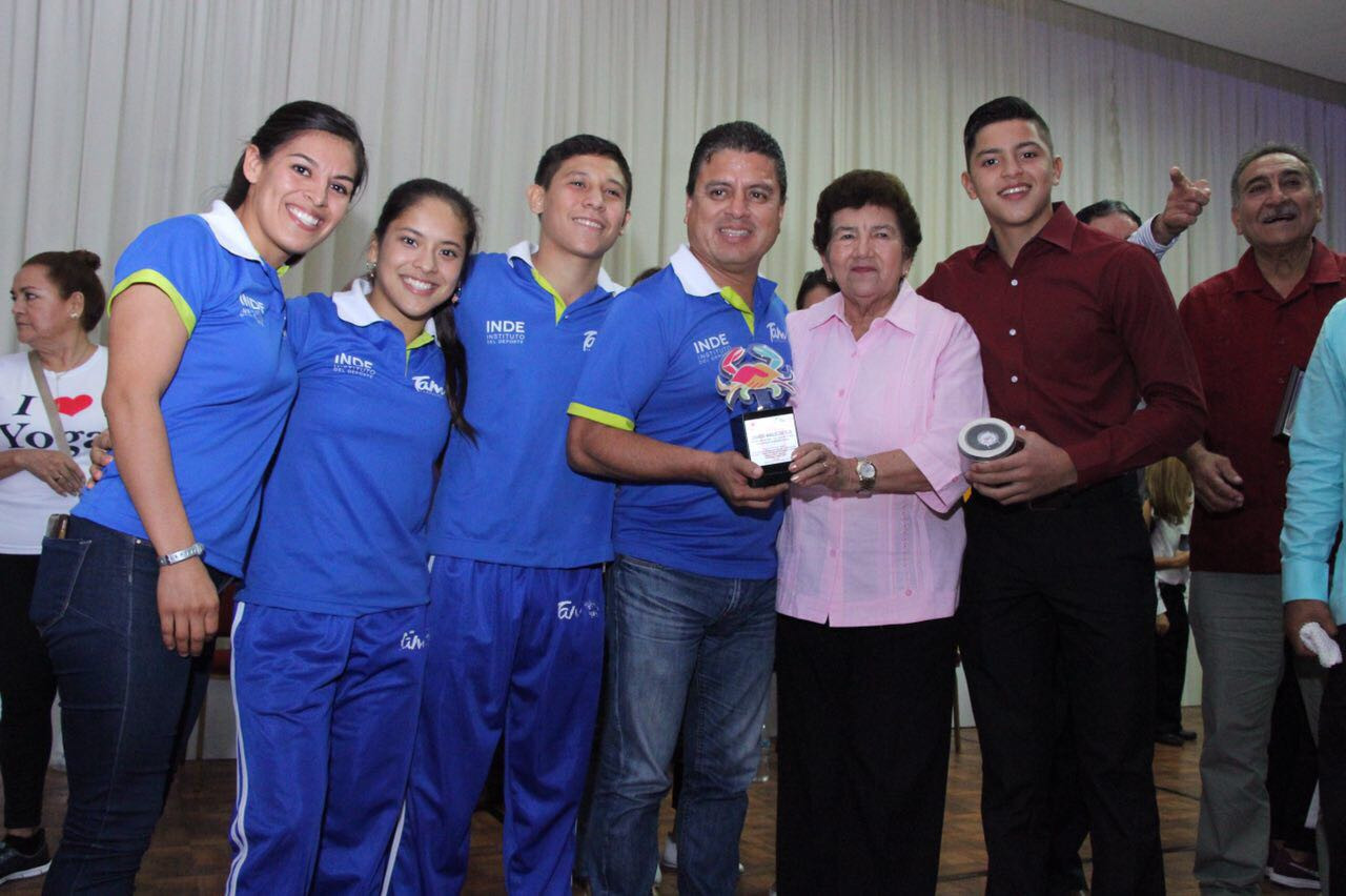 Alcaldesa otorga "Premio Municipal del Deporte 2017"