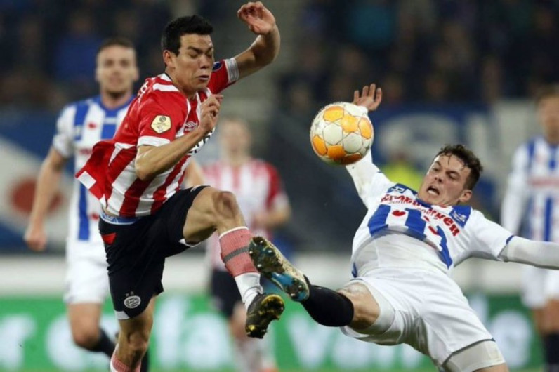 PSV consiguen agónico empate en la Eredivise