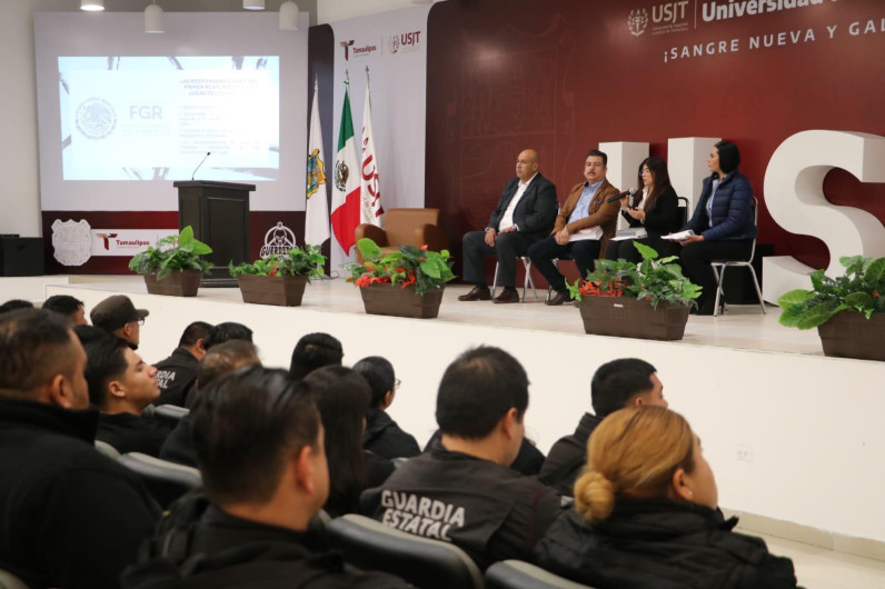 Reciben Tránsito Estatal y Guardia Estatal Taller de Delitos Carreteros