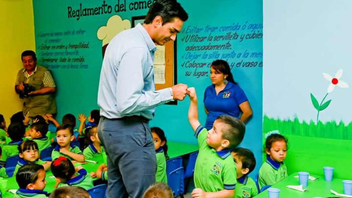 “Desayuna Bien” beneficia a alumnos de escuelas de nivel básico