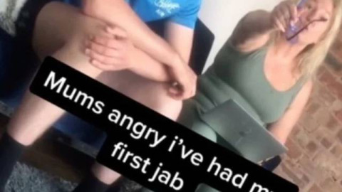 Madre echa de la casa a hijo que se vacunó contra el Covid-19