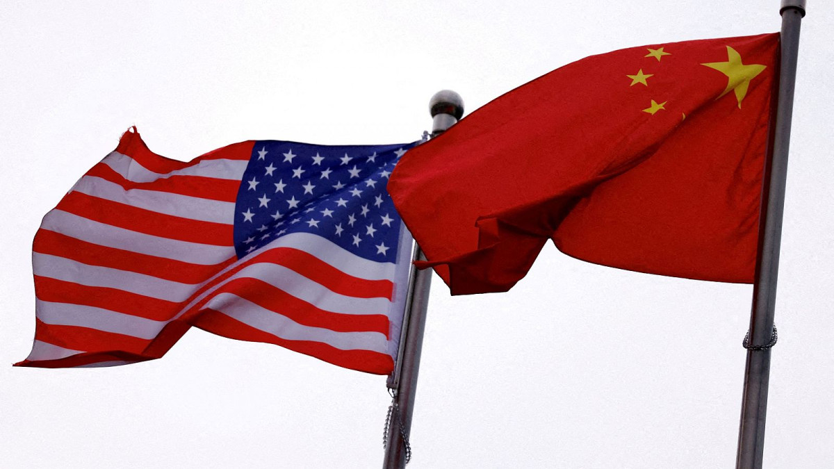 China acusa de “doble moral” la amenaza de aranceles de EU