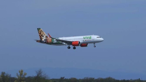 Viva Aerobus presenta el avión Tecate Pa'l Norte 2020
