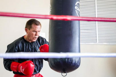 Mostró Julio César Chávez técnicas con el Alcalde Carlos Peña Ortiz en el Polideportivo Reynosa