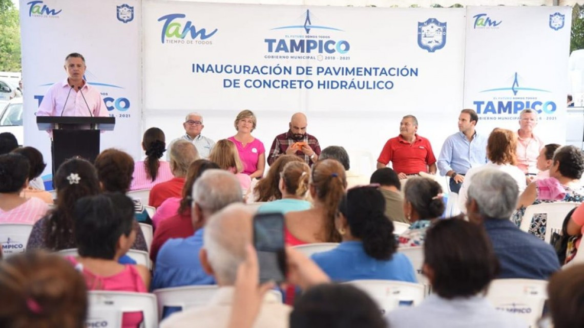Continúa Chucho Nader cumpliendo con obras