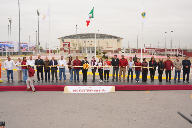 Entrega Alcaldesa Carmen Lilia Canturosas remodelación de Ciudad Deportiva al poniente de la ciudad