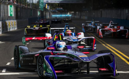 Primera victoria de la temporada para Luca Di Grassi