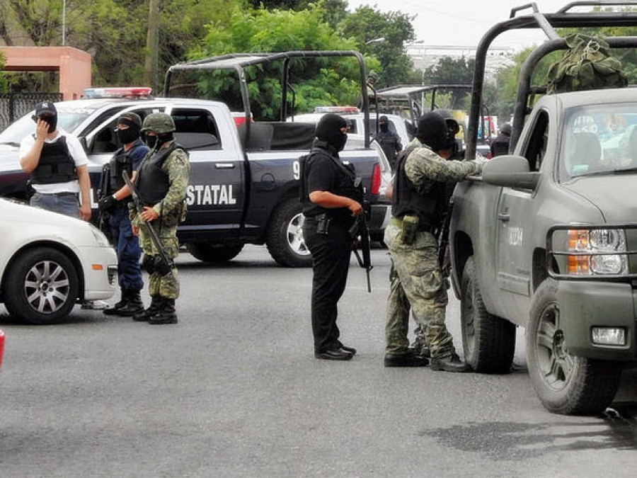 Detienen a 10 presuntos secuestradores 