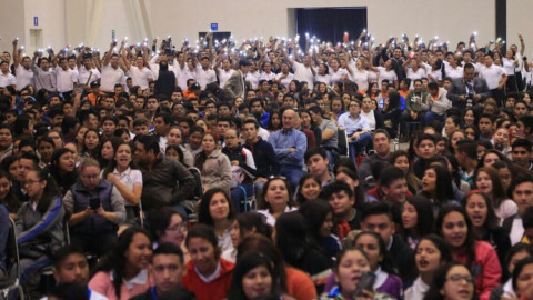 FGCV presente en conferencia “El Fracaso no existe”