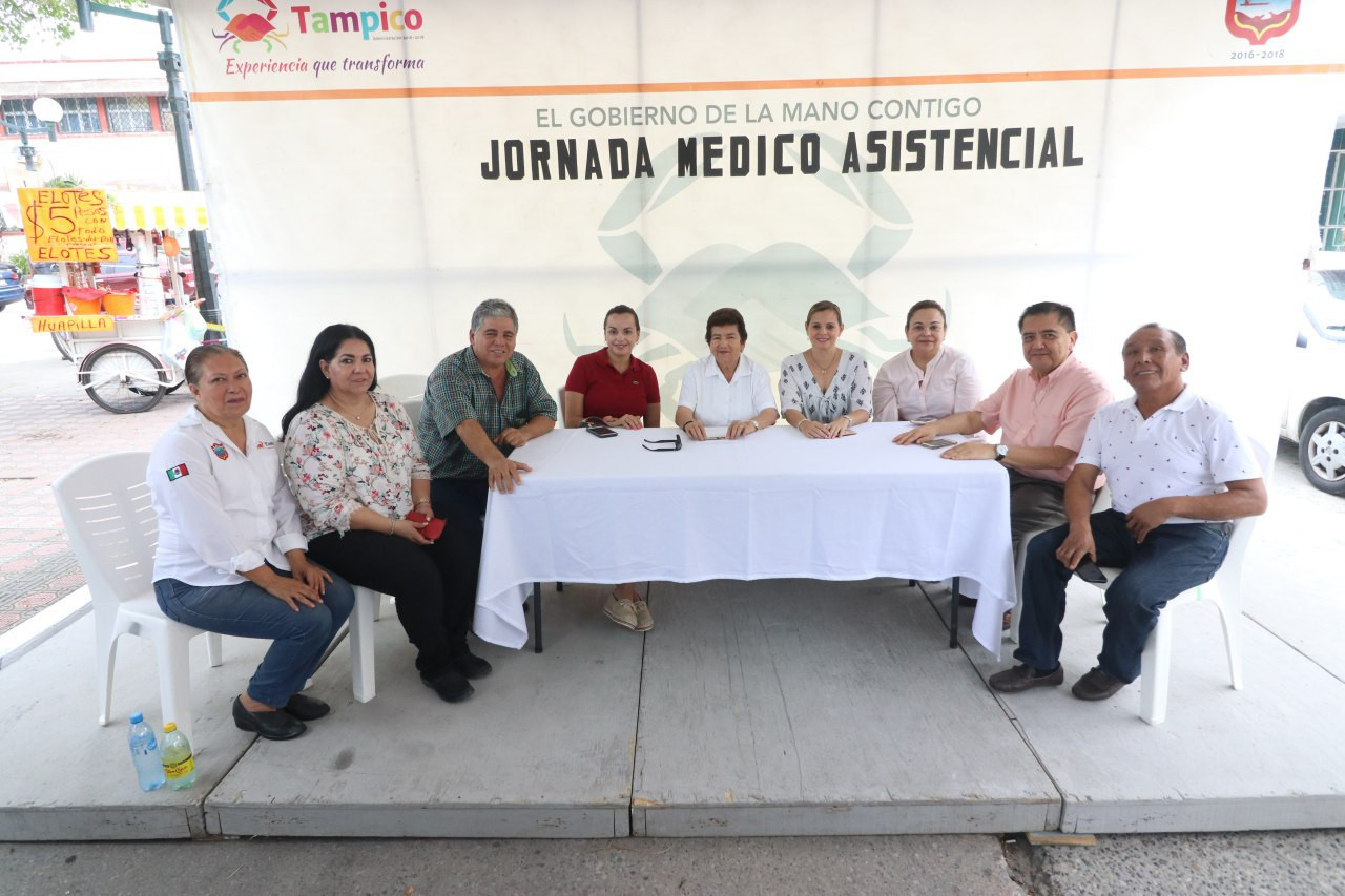 Traslada Ayuntamiento porteño jornada médico – asistencial a la colonia “Guadalupe Victoria”