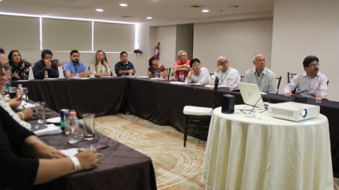 Ayudan a repatriados a cumplir sueño mexicano