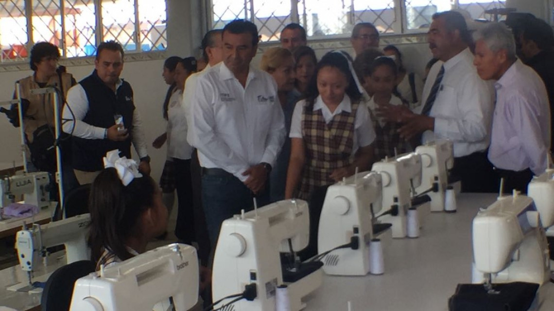 Importante inversión a infraestructura educativa se proyecta para este año.