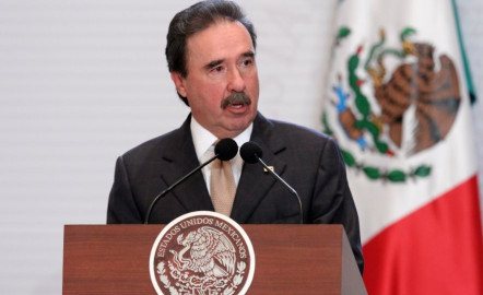 PRI analiza iniciativa de EPN para revalidar estudios a mexicanos deportados