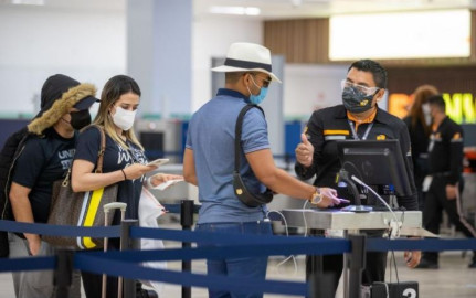Impacta a Quintana Roo tercera ola de COVID-19