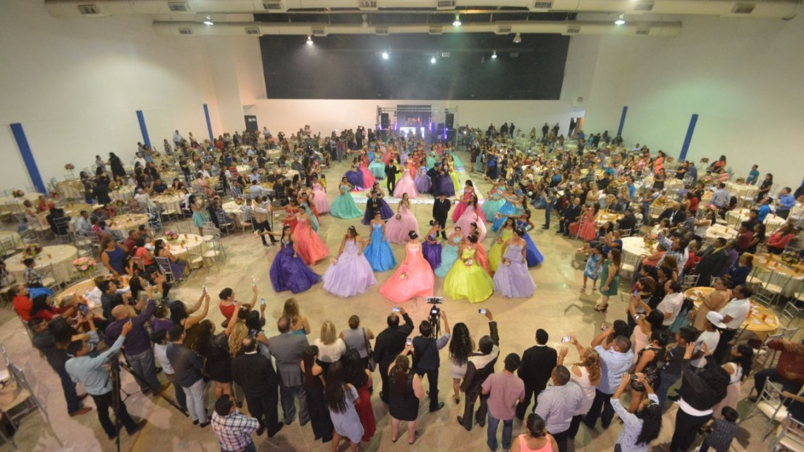 Tuvieron 67 jovencitas 'Mis XV'