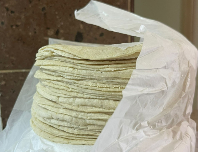 Aumenta precio de la tortilla a 28 pesos por kilo en Reynosa