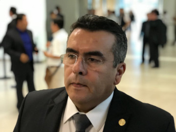 Fiscalía Anticorrupción sigue tras funcionarios públicos