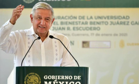  AMLO acepta reducción de vacunas Pfizer para que se envíen a países pobres 
