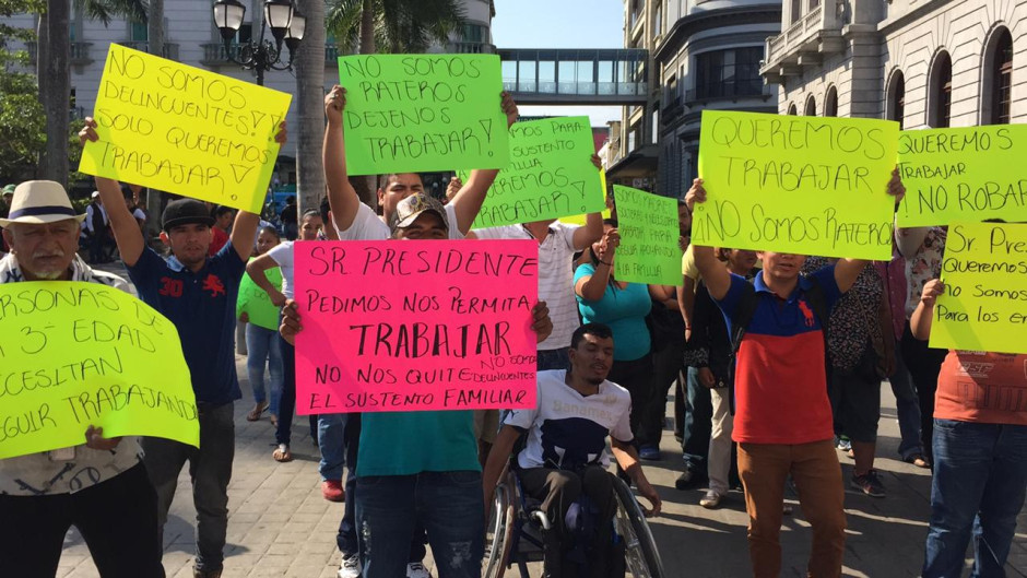 Protestas de ambulantes tienen trasfondo político: Chucho Nader