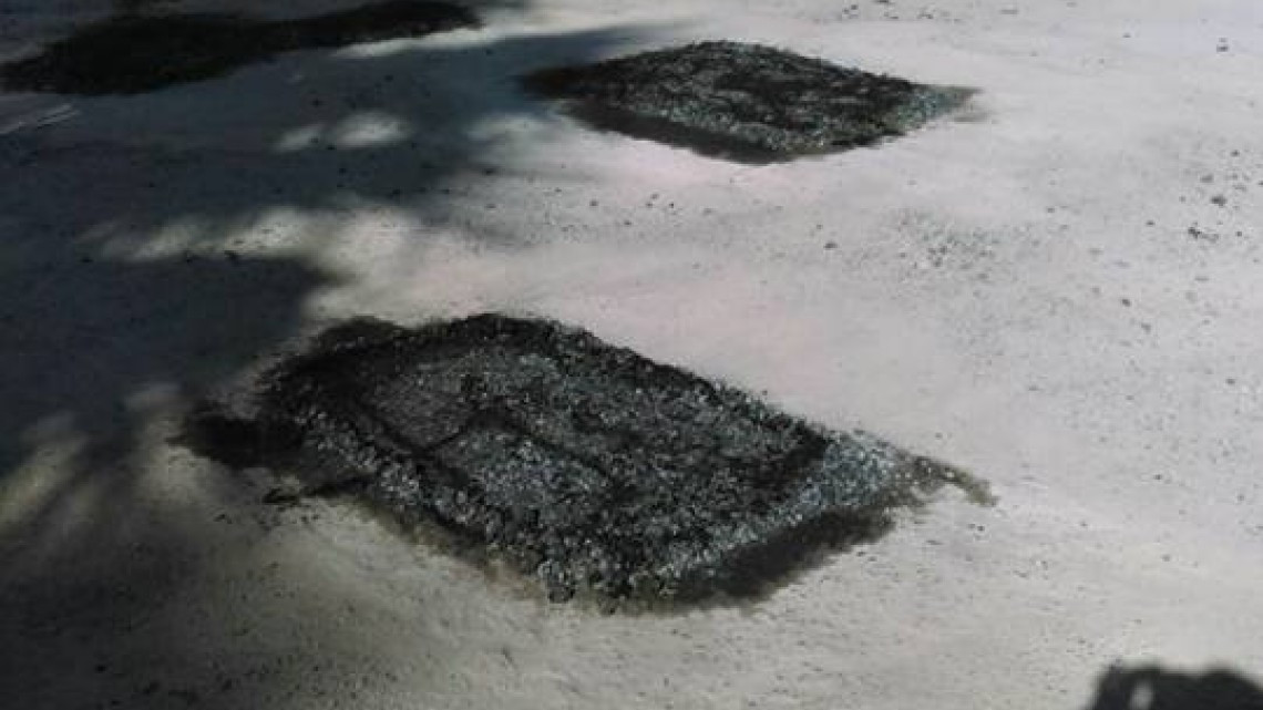 Realizan trabajos de bacheo en diferentes sectores de la ciudad