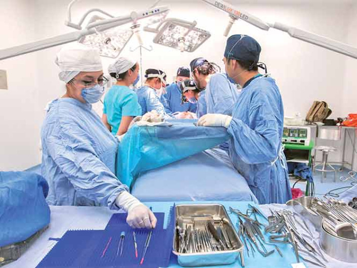 Quitan 300 mdp a Salud; Seguro Popular