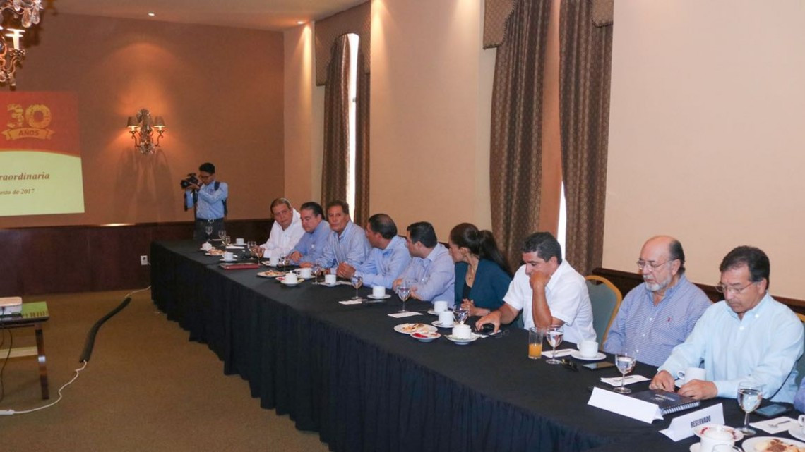 Planean trabajo en conjunto empresas, sociedad y alcaldes de zona conurbada