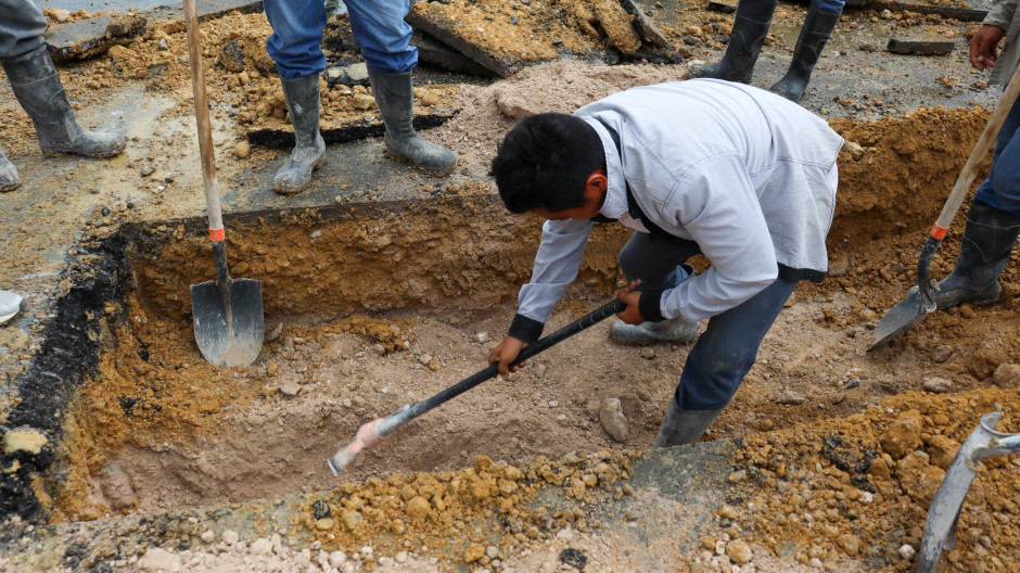 Inició COMAPA rehabilitación sanitaria en Las Cumbres