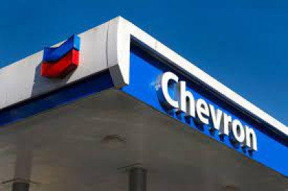 Sede de ‘Chevron’ llega a Texas, abandona California