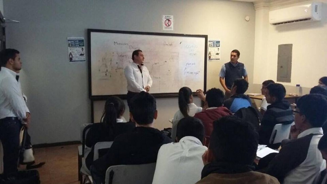 El IMAJ imparte pláticas de prevención de adicciones en escuelas de Matamoros