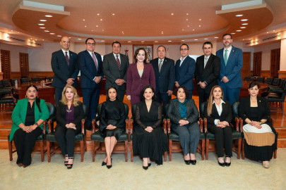 Tiene Nuevo Laredo Gobierno de paridad; presenta alcaldesa Carmen Lilia Canturosas gabinete igualitario