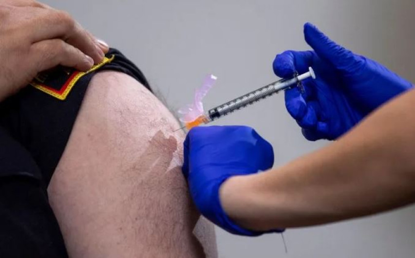 Pese a vacunas, OMS prevé meses difíciles por pandemia 