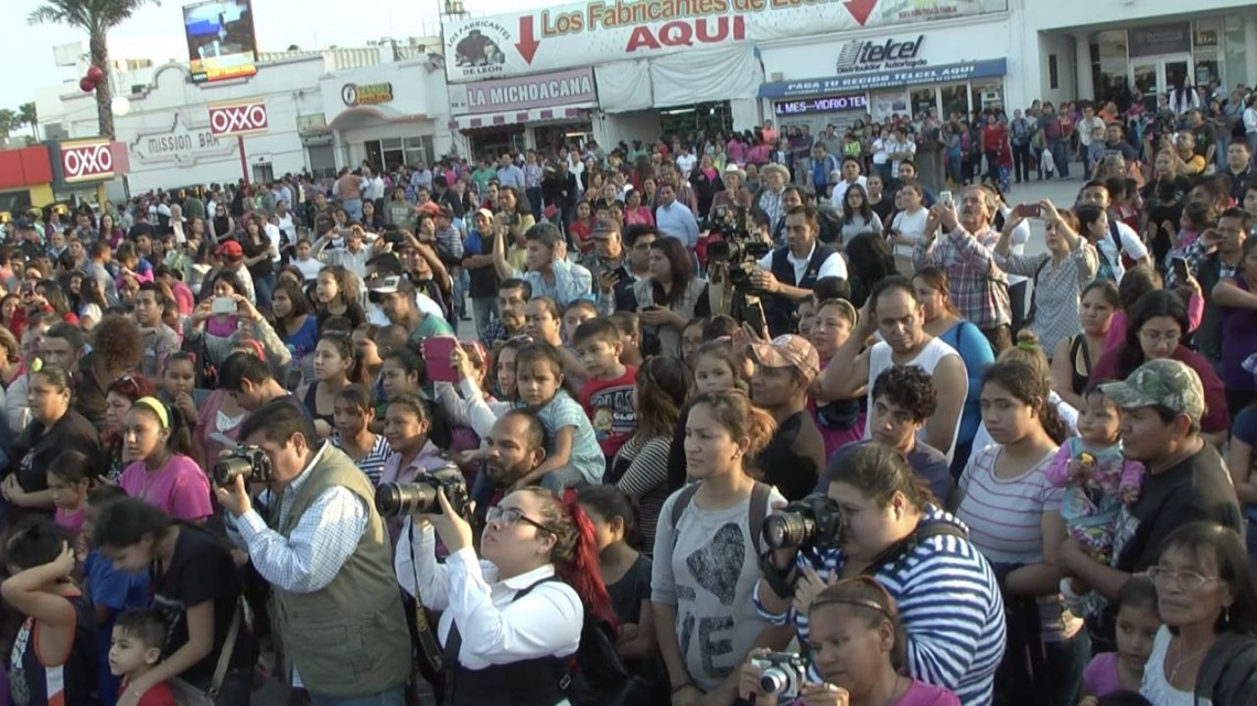 Acuden más de 600 familias al corte de Rosca en Reynosa 