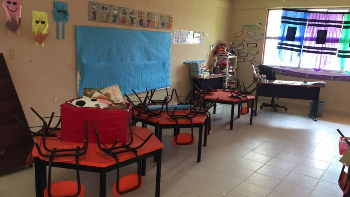 Roban cobre en escuelas previó al arranque escolar