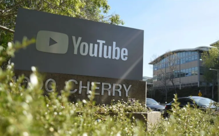 Bloquea YouTube medios rusos en todo el mundo