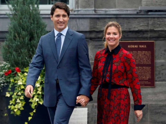 Esposa de Justin Trudeau da positivo a COVID-19