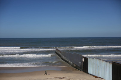 Advierten sobre el impacto medioambiental del muro de Trump