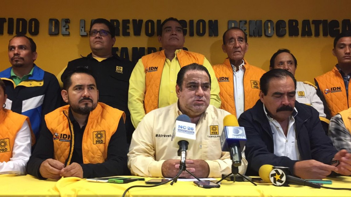 Perredistas en contra de que desaparezcan el PRD a nivel nacional
