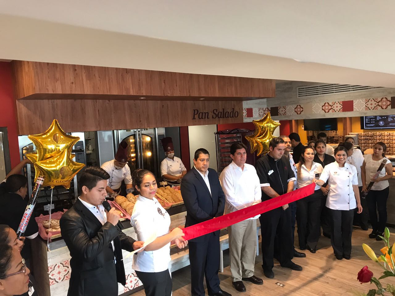 Llega más inversión a Tampico, se instala Pastelería El Globo